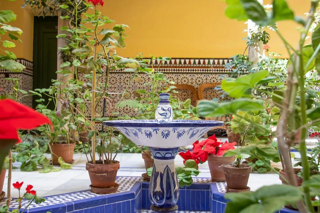 Apartamento LOFT CON ENCANTO en Casa Palacio JUNTO CATEDRAL WIFI Sevilla