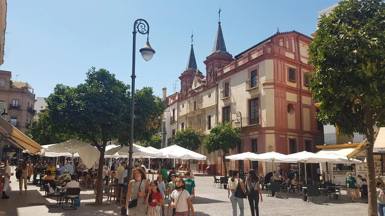 LOFT CON ENCANTO en Casa Palacio JUNTO CATEDRAL WIFI Sevilla