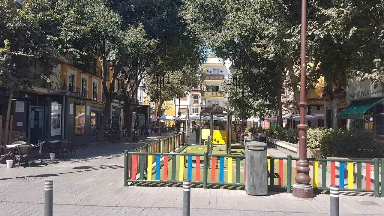 LOFT CON ENCANTO en Casa Palacio JUNTO CATEDRAL WIFI Sevilla 0*,
